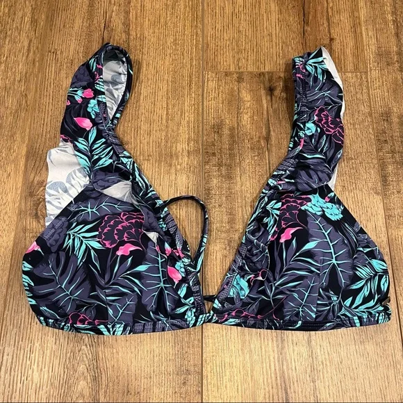 Brand New Two Piece Ripzone Bikini - Picture 2 of 6